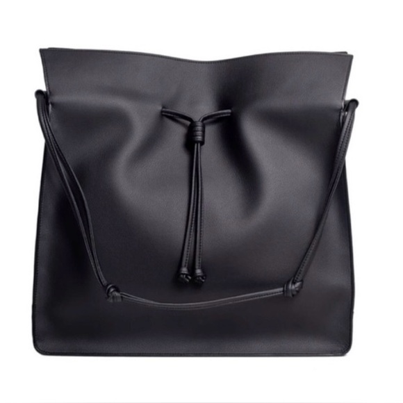 Von Holzhausen large shopper black tote handbag Technik laptop work travel vegan - Picture 1 of 11